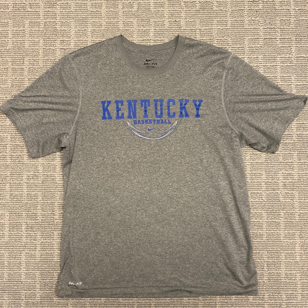 Nike Large Dr-Fit Kentucky Basketball T-Shirt
